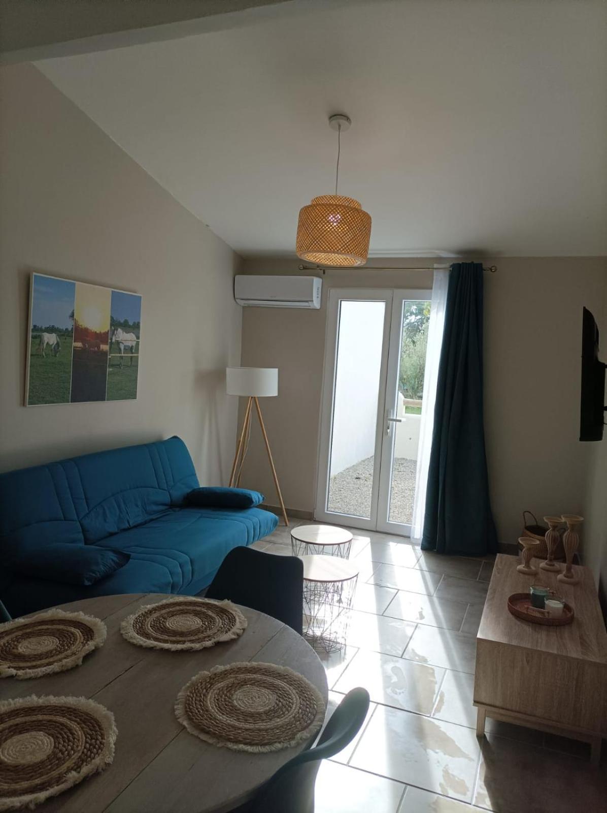 Le Gite De Pandore Arles Ngoại thất bức ảnh